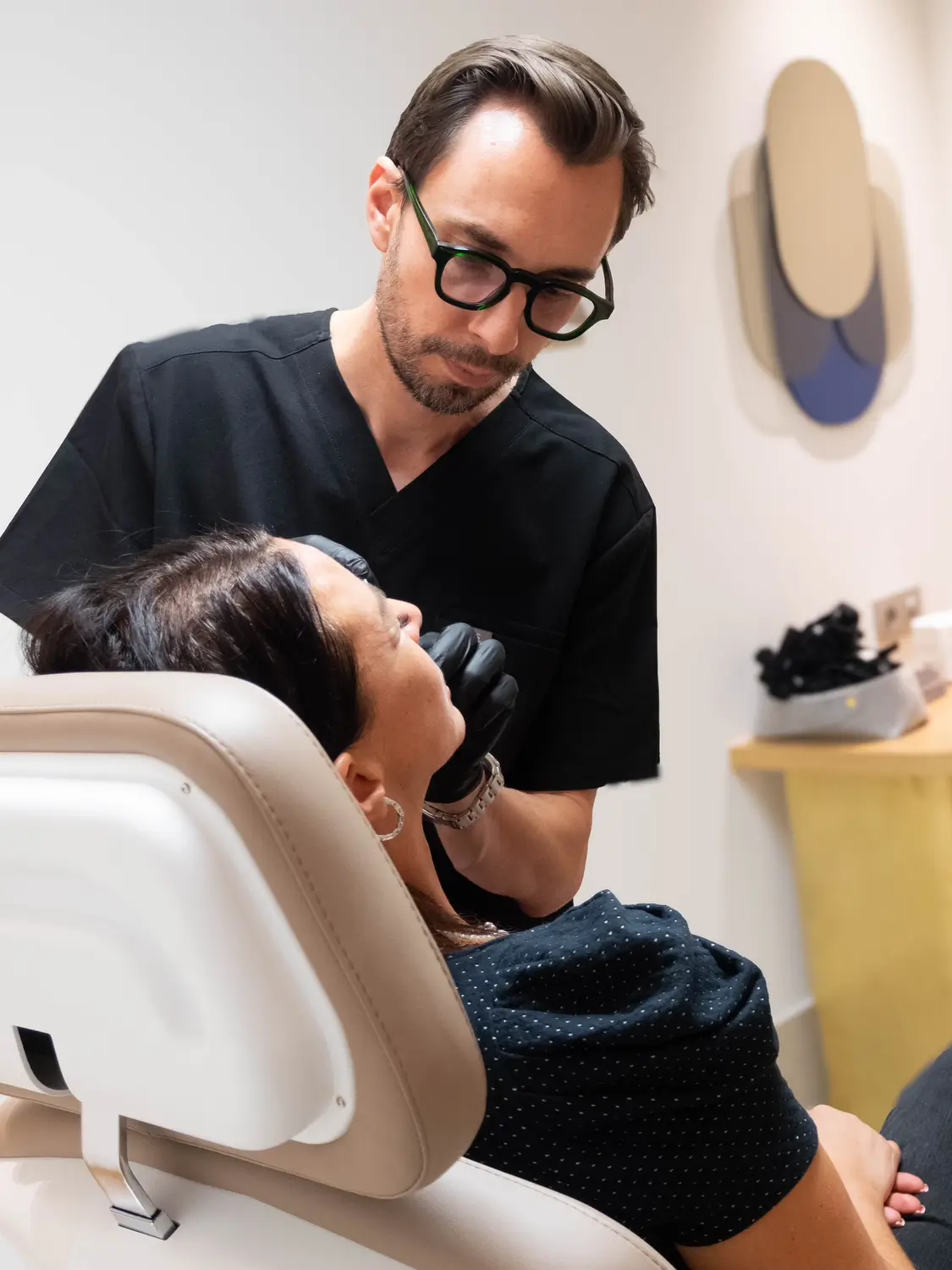 dr-thomas-colson-chirurgie-esthetique-et-reparatrice-aix-en-provence